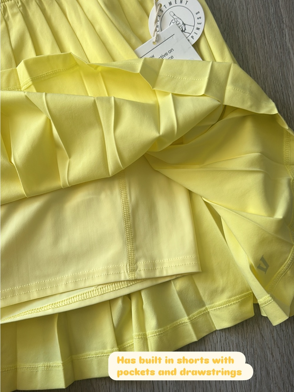 Vuori Clementine Pleated Skirt in Sunlight Yellow - Picture 3 of 3